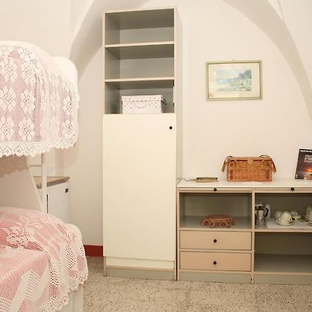 Apartamento La Torre Antica Dimora Giuggianello Exterior foto