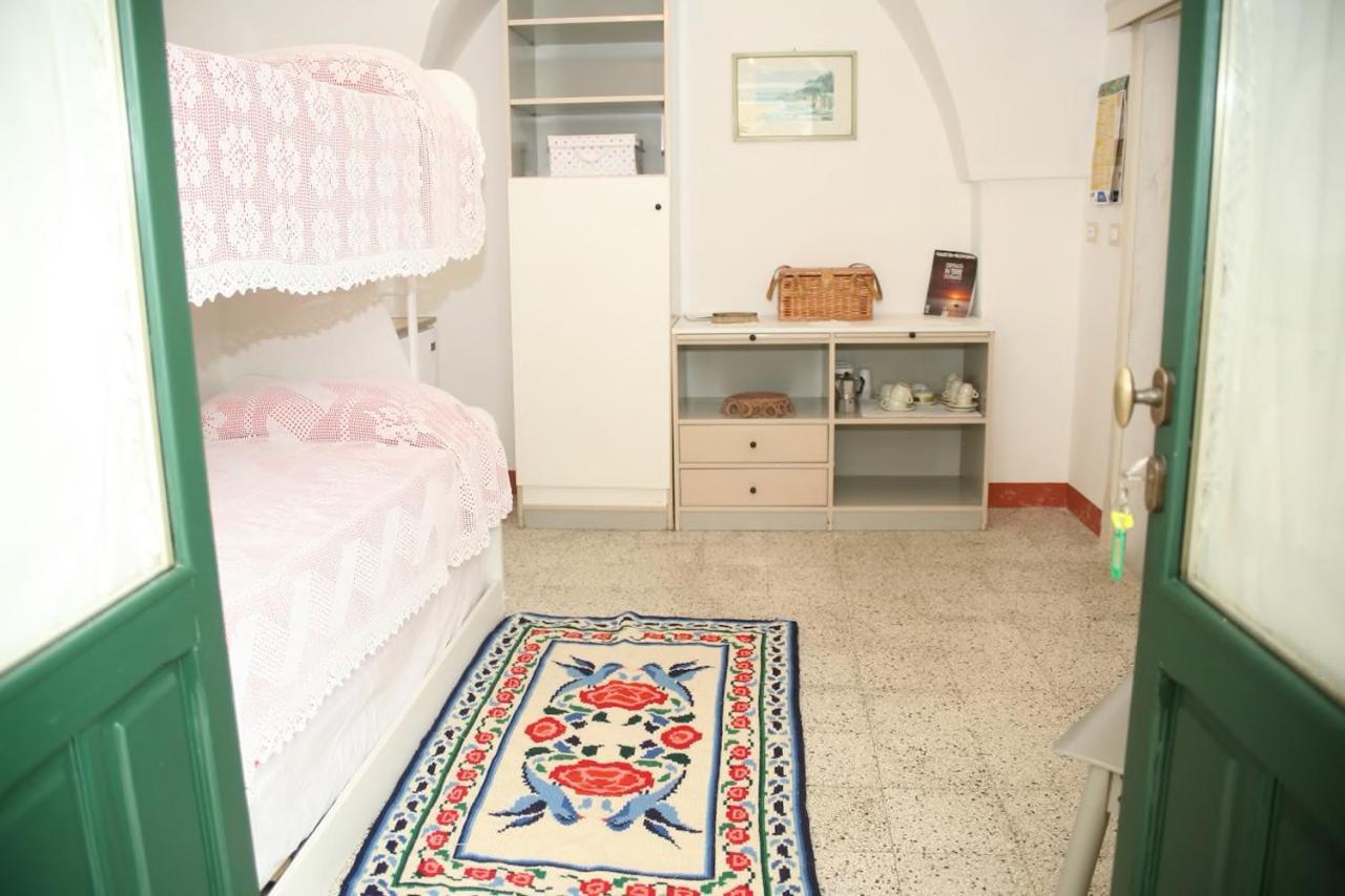 Apartamento La Torre Antica Dimora Giuggianello Exterior foto