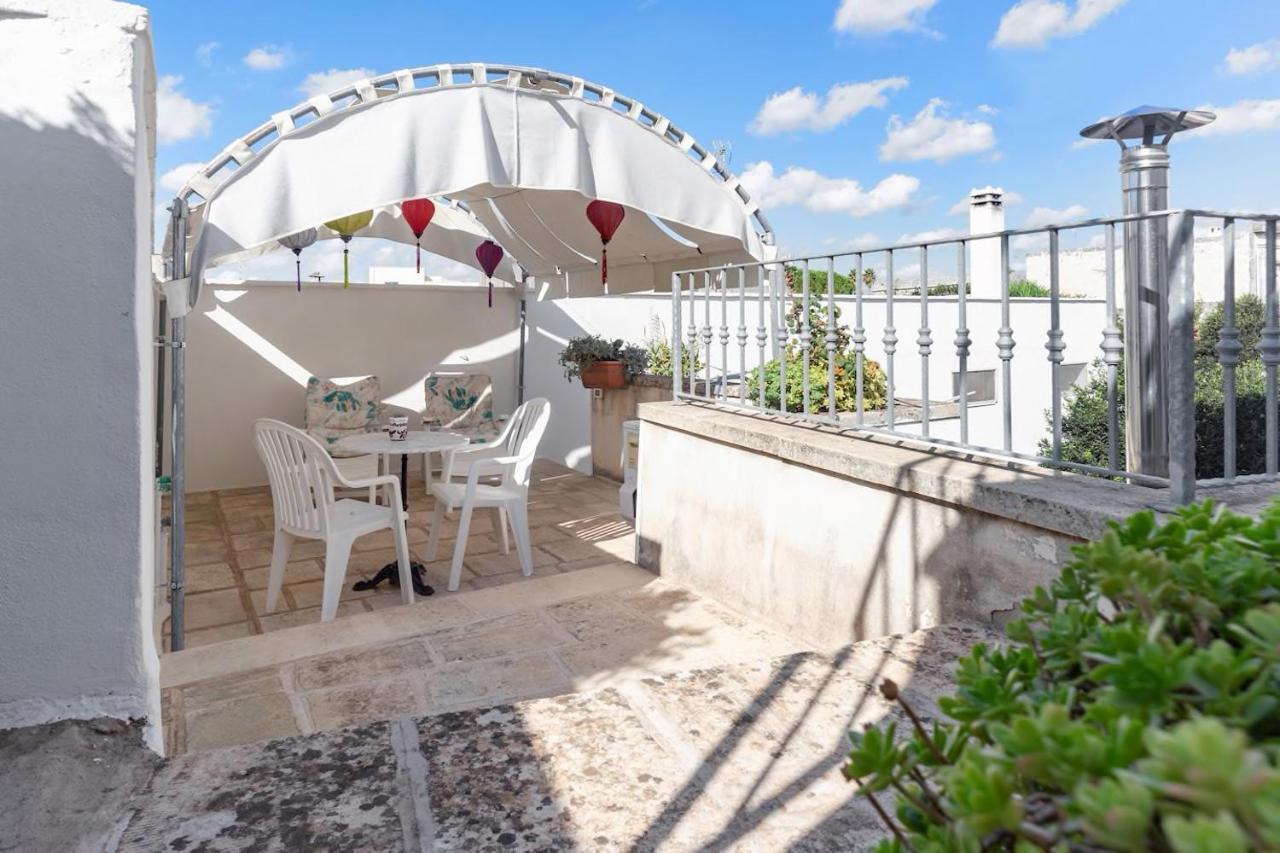 Apartamento La Torre Antica Dimora Giuggianello Exterior foto