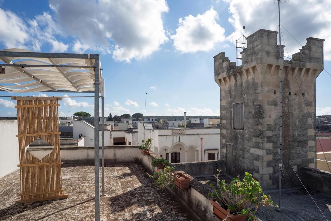 Apartamento La Torre Antica Dimora Giuggianello Exterior foto