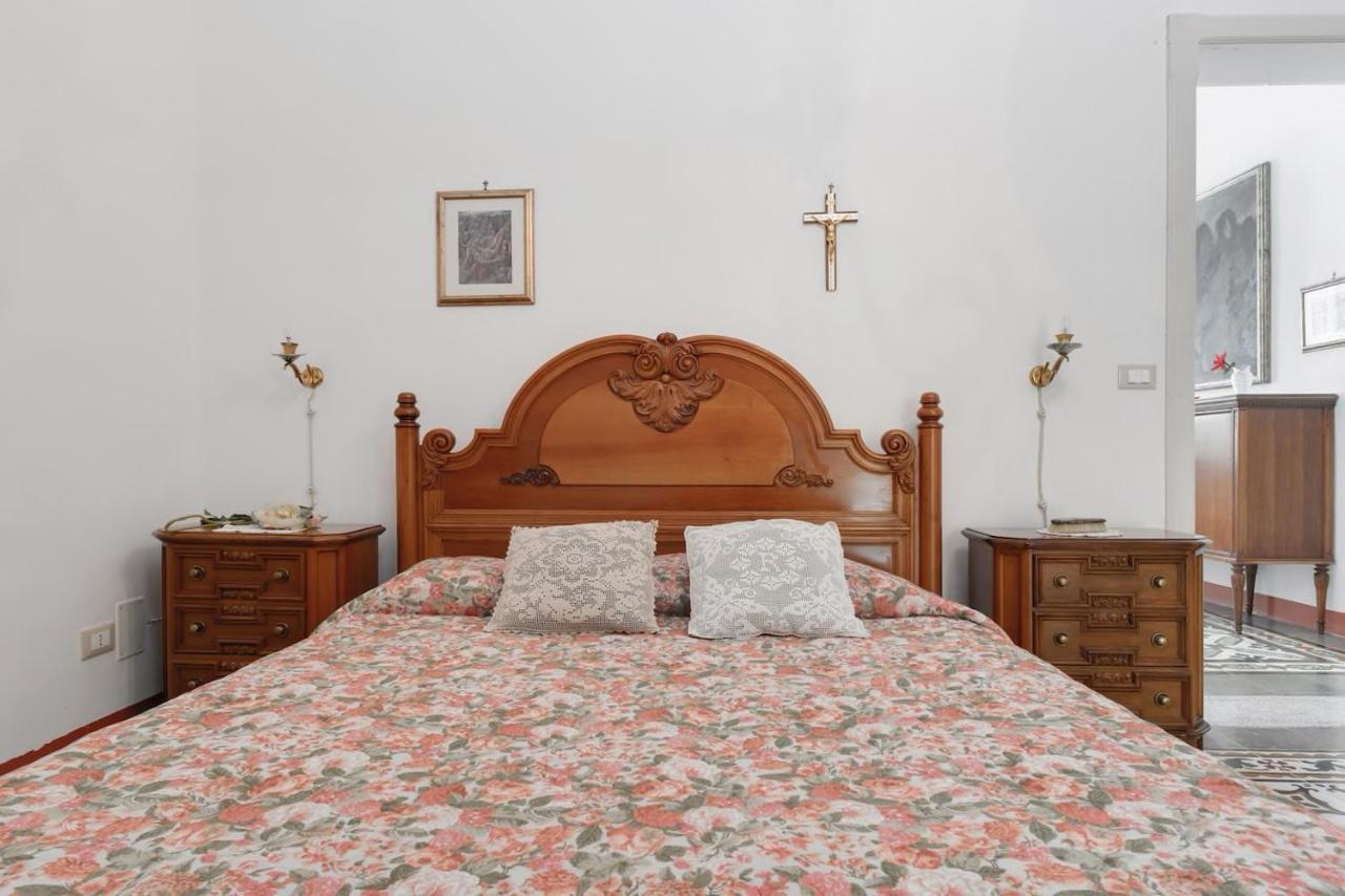 Apartamento La Torre Antica Dimora Giuggianello Exterior foto